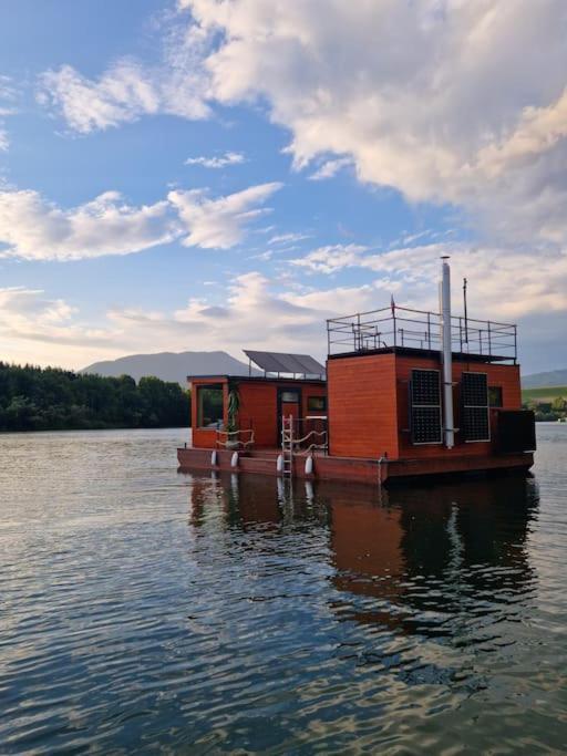 Aquachill Houseboat & Wellness Hotel Tarnóc Kültér fotó