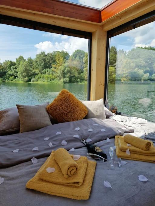 Aquachill Houseboat & Wellness Hotel Tarnóc Kültér fotó