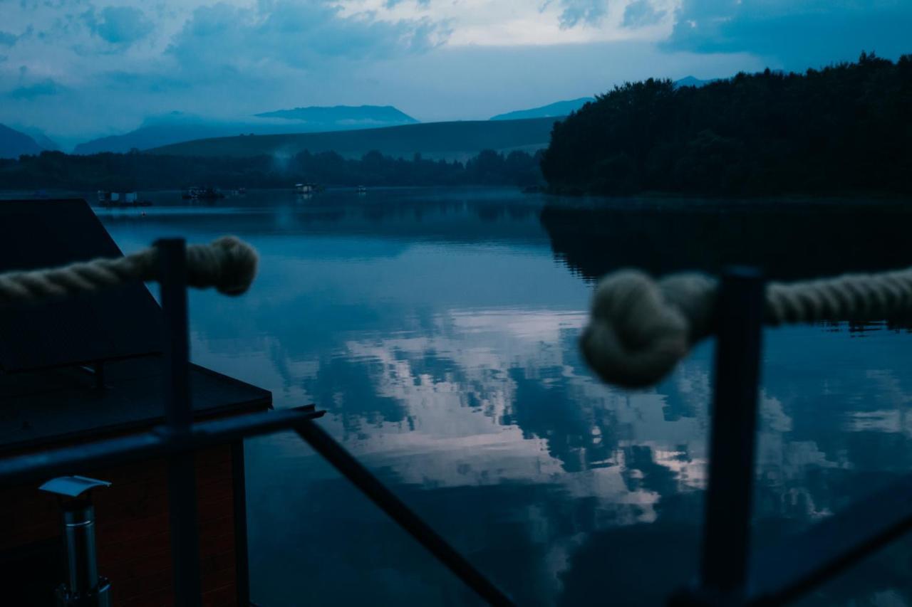 Aquachill Houseboat & Wellness Hotel Tarnóc Kültér fotó